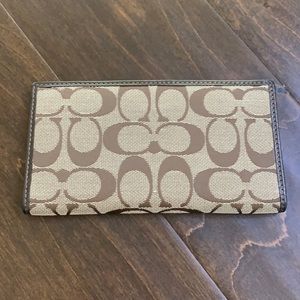 Coach wallet